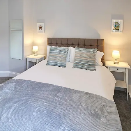 Apartment Host&Stay - Brunswick Holiday Apartments